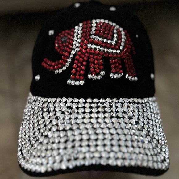 Elephant Black Cap - Picture 1 of 3